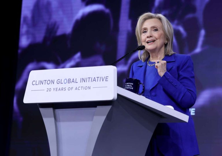 Clinton Says Young People Oppose Gaza Genocide Due to “Totally Made Up” Videos