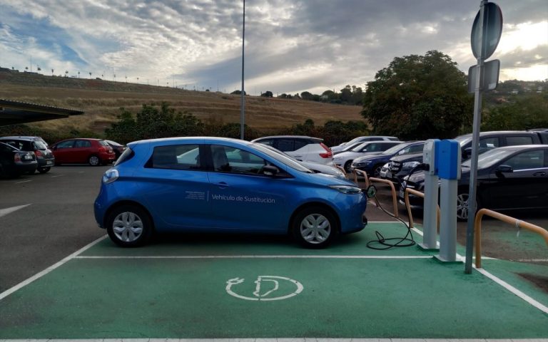 Electric car law in company fleets will benefit Spanish industry, according to NGO