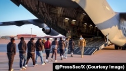 Second Group Of Iranian Nationals Deported From US Due To Arrive In Tehran