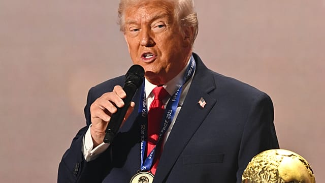 FIFA awards US President Trump its first ever international peace prize