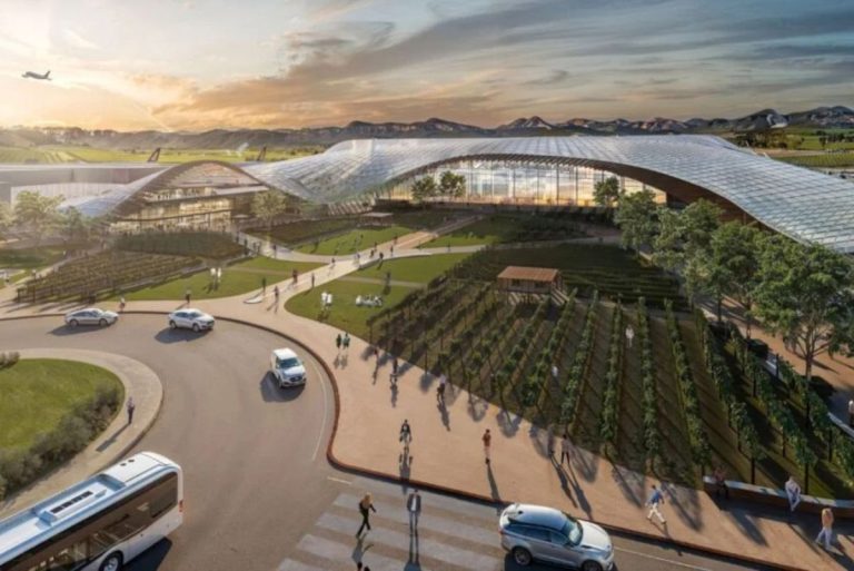 SA construction giant to build new Cape Winelands Airport