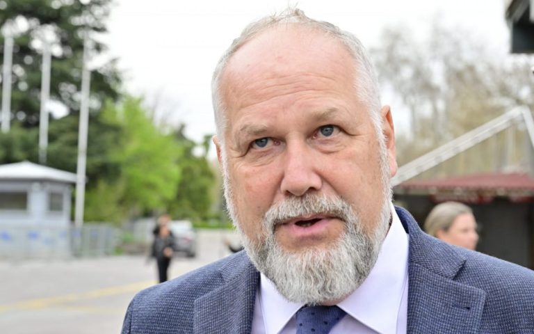 EU agrees on new rules for car recycling