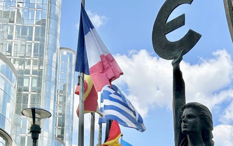 Bulgaria receives approval to join the European Stability Mechanism