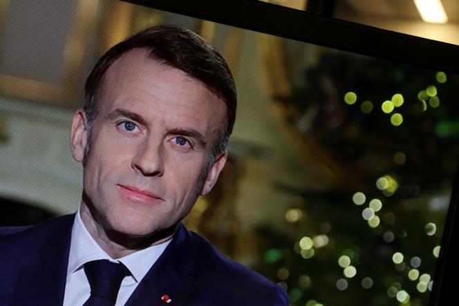 Macron seeks consensus and pledges to work ‘until the very last second’ in penultimate New Year’s Eve address