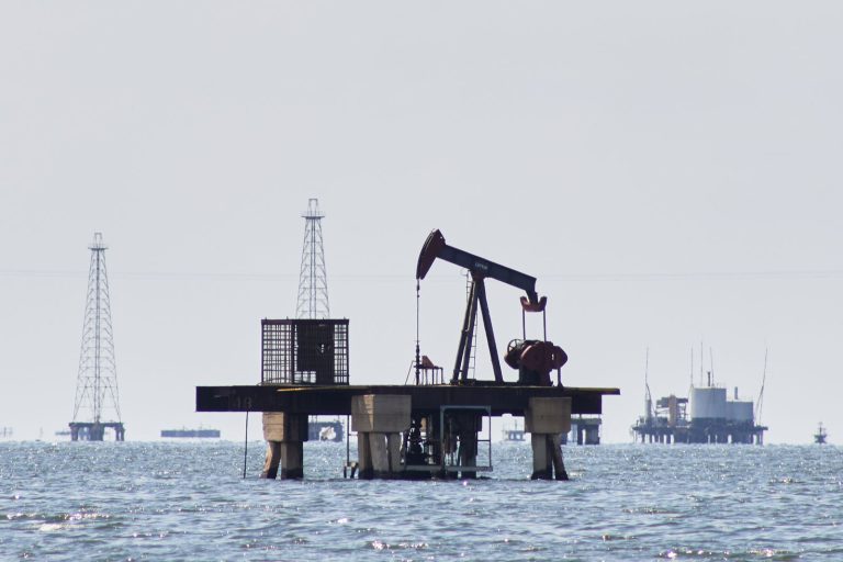 Why Houston Oil Majors Are Hesitant to Go All In on Venezuela