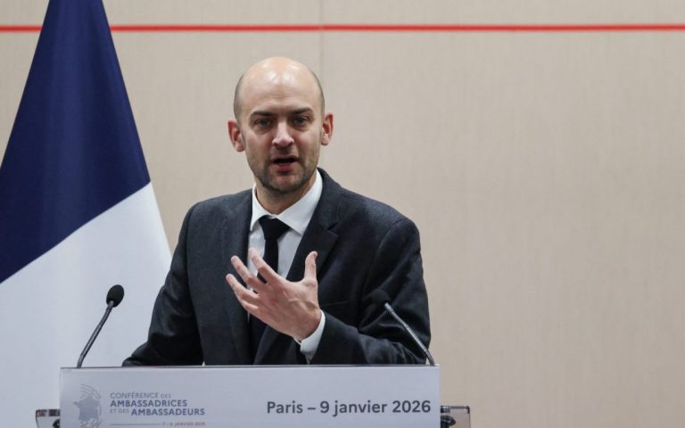 The European political organization “is in danger,” says the French foreign minister