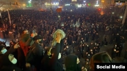 Trump Cranks Up Pressure On Iran Amid Crackdown On Protesters