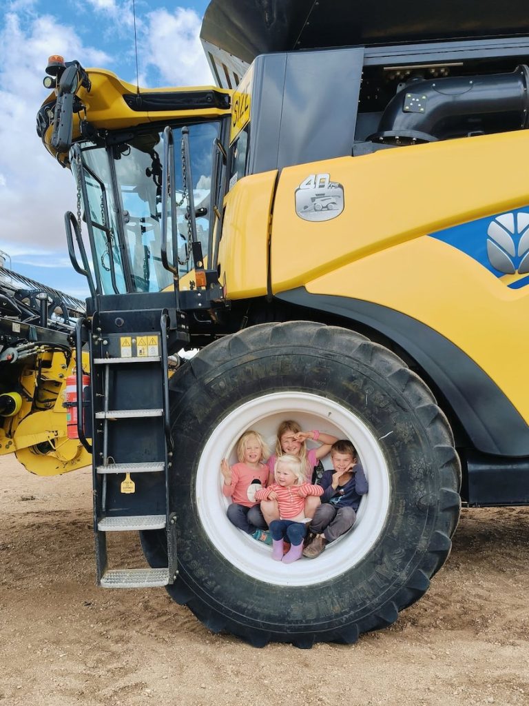 Farmers flock to online group to connect during the highs and lows