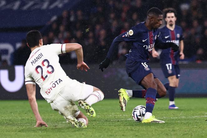 Dembélé brings PSG back to the top of Ligue 1