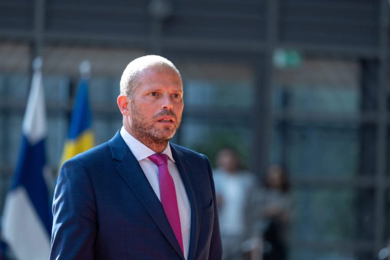 Belgium downplays Greenland tension with ‘Uncle Sam’ as Europe steps up presence