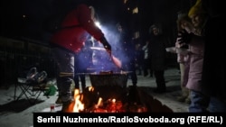 New Russian Strikes Leave Hundreds Of Thousands Without Power In Ukraine