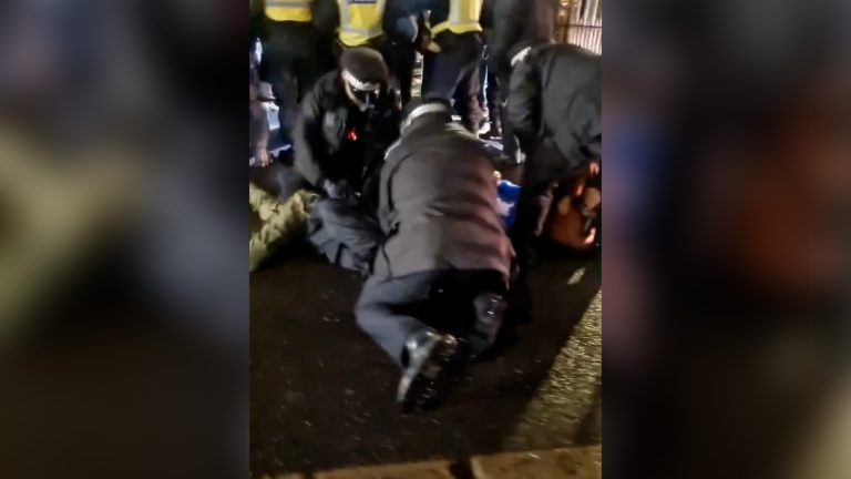 Mass arrests at UK protest in support of hunger-striking detainee