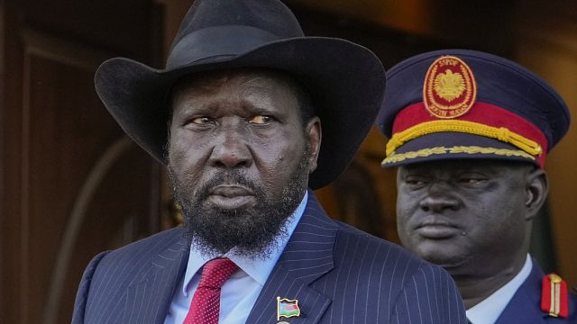 South Sudanese government insists it is not at war despite heavy fighting