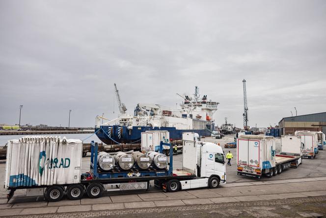 France is still trading uranium with Russia, nearly four years after Ukraine invasion