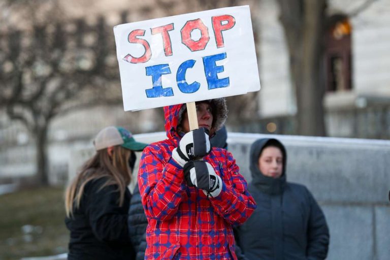 Majority of Americans Want ICE Defunded as Confidence in Agency Collapses