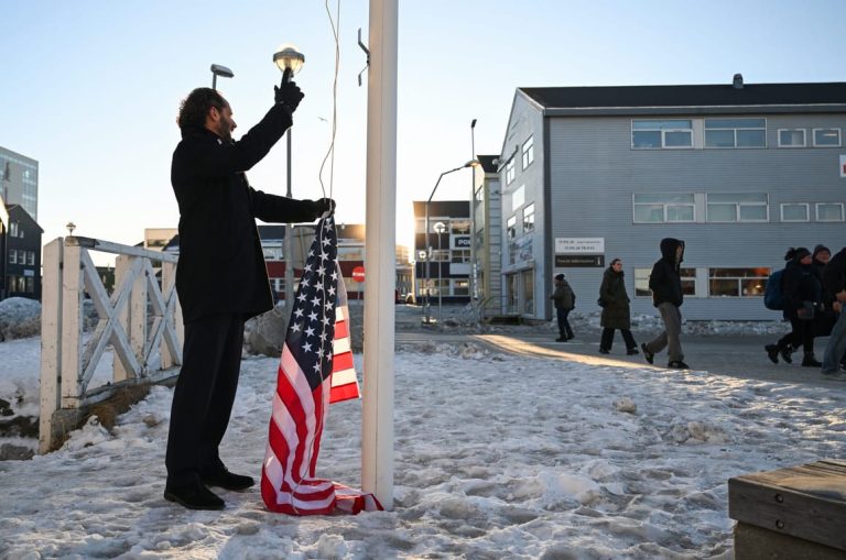 Nuuk mayor blasts comedian for trying to raise US flag in Greenland