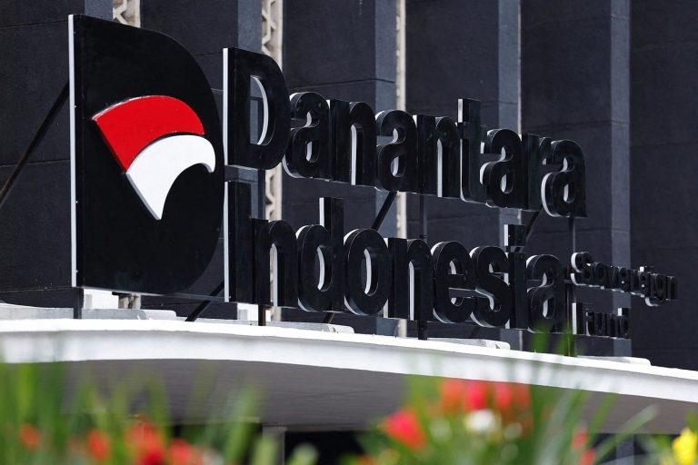 Political Influence Dogs Indonesia’s Danantara