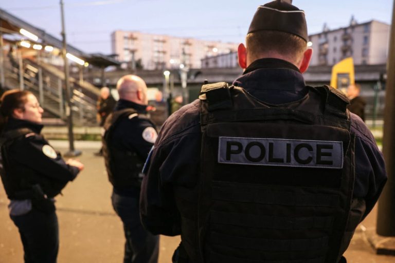 French police arrest 2 Chinese citizens over alleged attempt to access military data