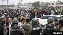 31 Killed In Suicide Attack On Shi’ite Mosque In Pakistani Capital