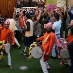 Oxfam Warns of Super-Rich Rule