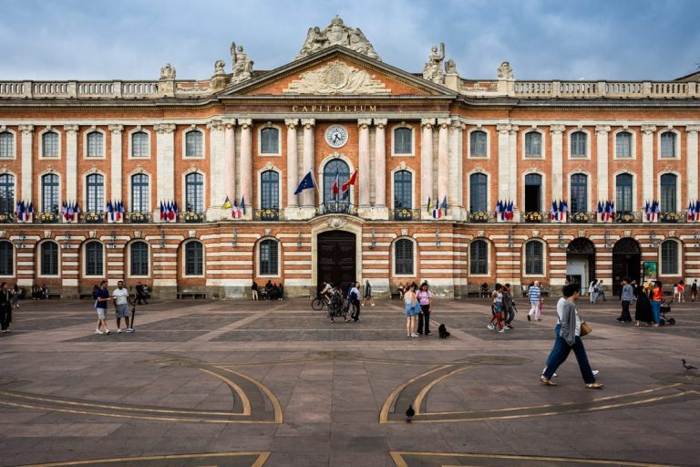 SONDAGE EXCLUSIF : à Toulouse, LFI en arbitre