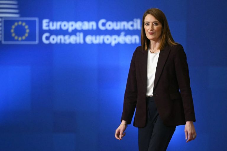 EU Parliament scraps citizens’ award to save cash