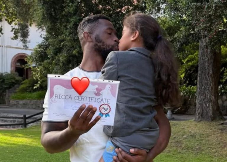 ‘Proud of you’: Siya Kolisi shares cute father-daughter moment