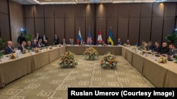 US Brokers Peace Talks Between Russia, Ukraine, In Fresh Effort To Break Deadlock