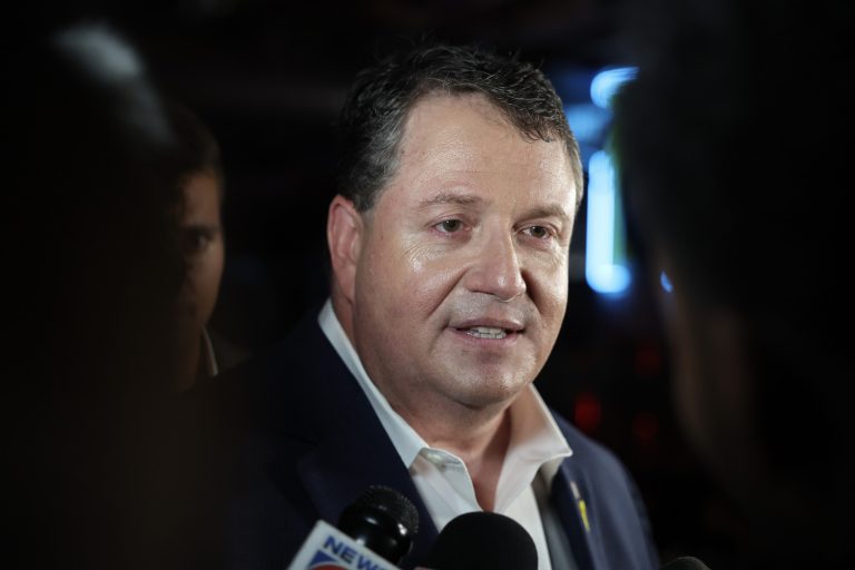 “Unrepentant bigot”: Democrats push for censure of Fine following anti-Muslim comments