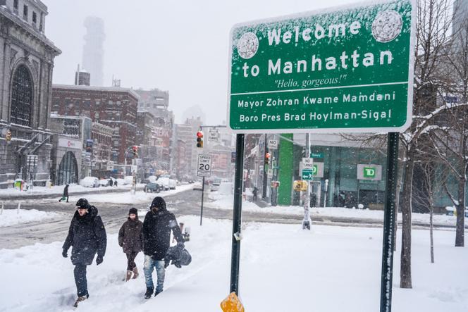 Snowstorm in northeast US leaves 40 million people under weather warnings