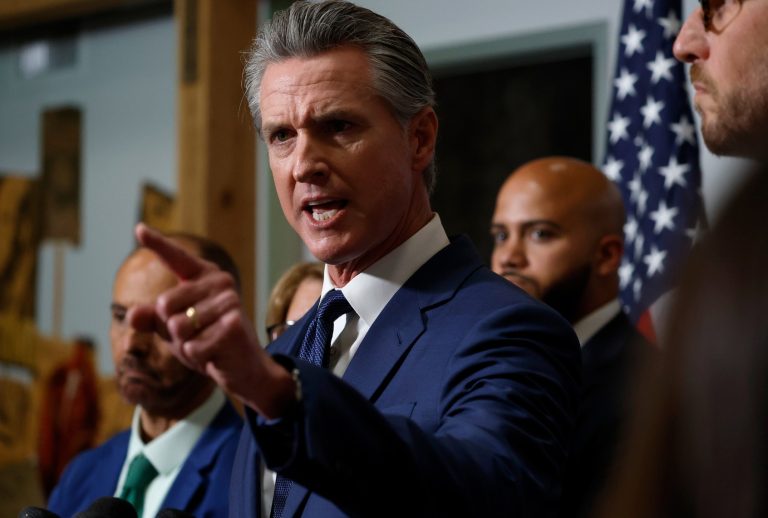 “Spare me your fake f**king outrage”: Newsom lashes out at Hannity over allegations of racism