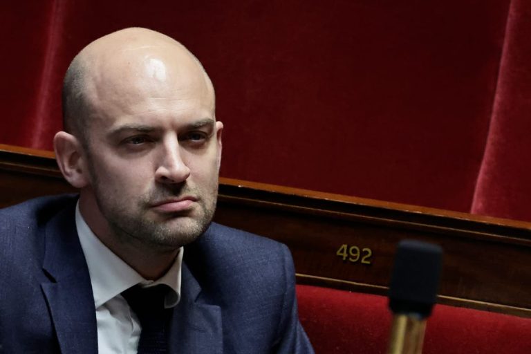 Paris says US envoy’s no-show will ‘affect’ role