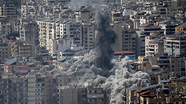 Lebanon: Israeli strikes on Hezbollah stronghold displace thousands in Beirut