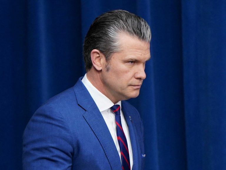 Experts doubt Hegseth claim no need to ‘worry about’ Hormuz