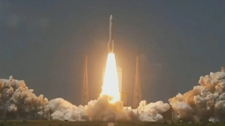 Europe’s flagship Ariane 6 rocket launches with 32 satellites for Amazon Leo network