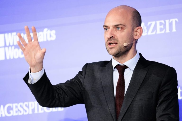 Canada could join EU, French foreign minister says