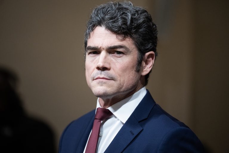 “No threat”: Kent says Trump was “deceived” into war with Iran by Israel, resigns