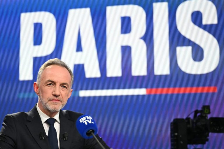 Center-left Emmanuel Grégoire tipped to win race for Paris mayor, poll shows