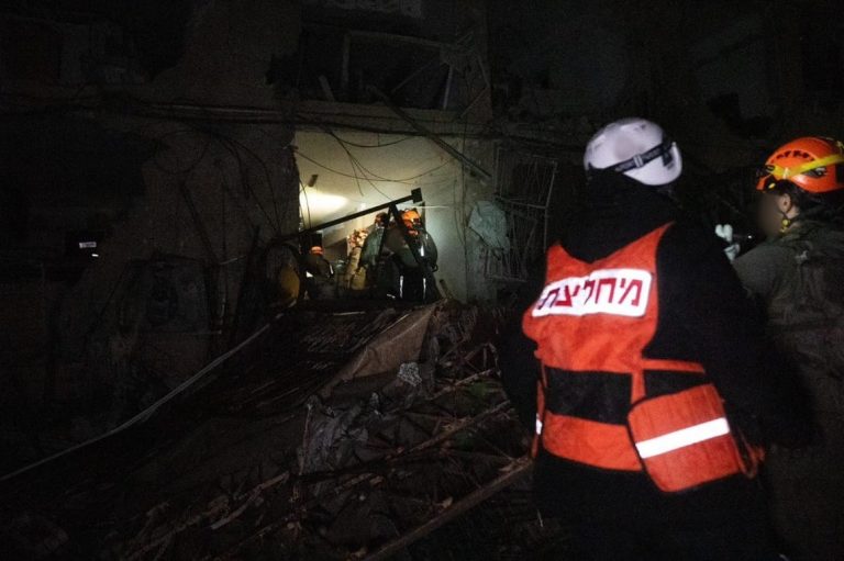 Tehran strikes near Israeli nuclear center as Trump threatens attacks on Iranian power plants