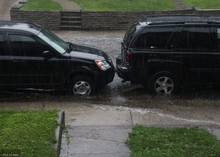 WEATHER: Severe storms with heavy rain expected in THREE provinces