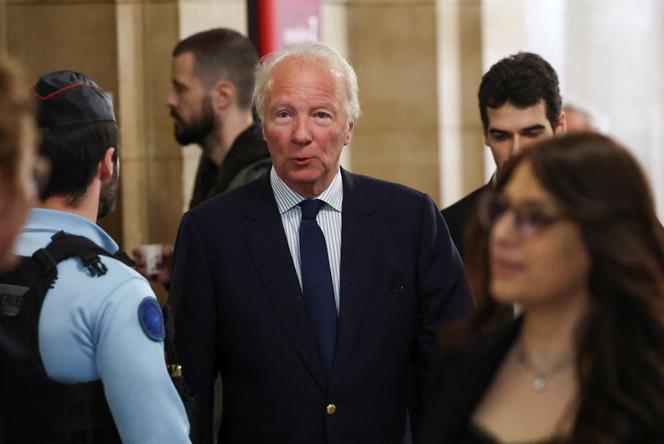 Sarkozy minister’s defense unsettled by memo in Libyan campaign funding appeal