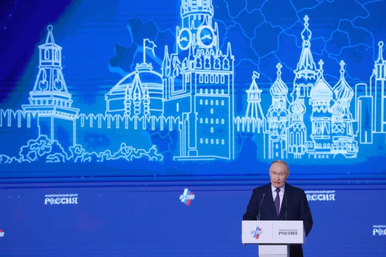 Putin denies asking business leaders to finance the war in Ukraine