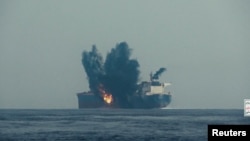 Houthis Strike Israel Again, While Iran Allows ‘Nonhostile’ Pakistani Ships Through Strait