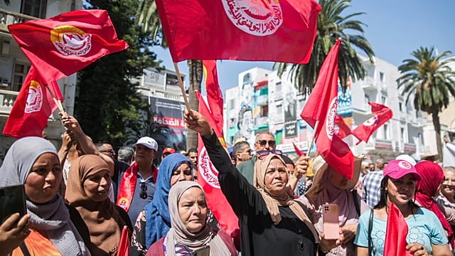 Tunisia’s main union picks Selmi as new leader, role in politics uncertain