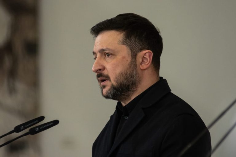 Russia mapping US assets to help Iran, Zelenskyy says