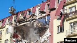 Deadly Strike Hits Odesa; Ukrainian Drones Target Russian Oil Hub