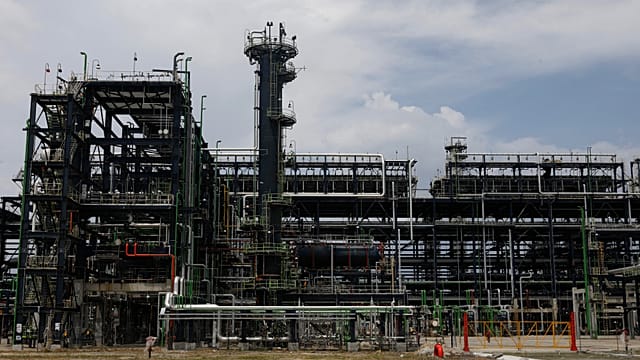 Dangote refinery exports surge amid disruptions linked to the Iran war