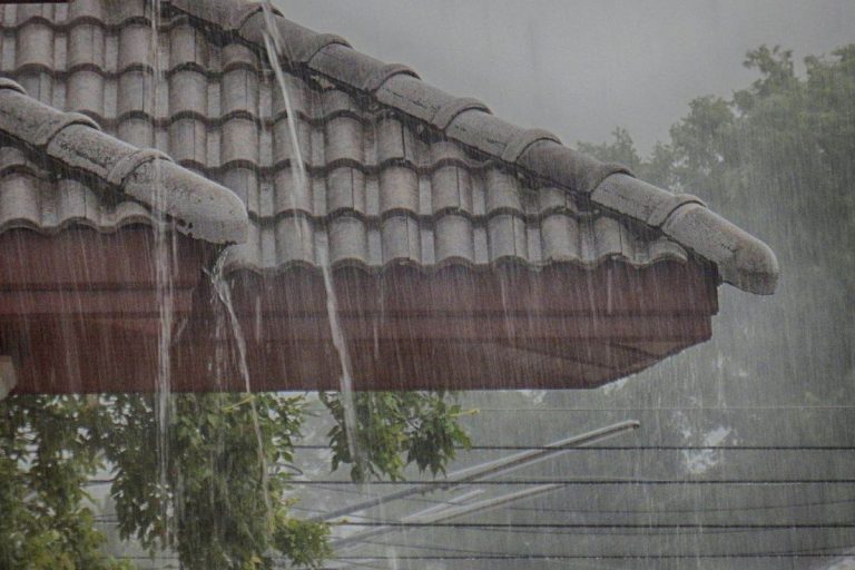 WEATHER: Disruptive RAIN expected to batter TWO provinces TODAY