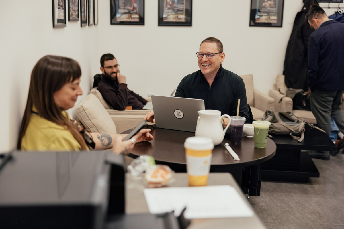 In Echoes of Corbyn, Insurgent Candidate Wins Canadian Party Leadership