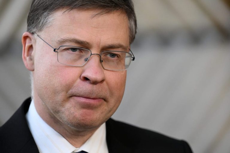 Brussels backs windfall tax on big firms to ease pain from energy crisis